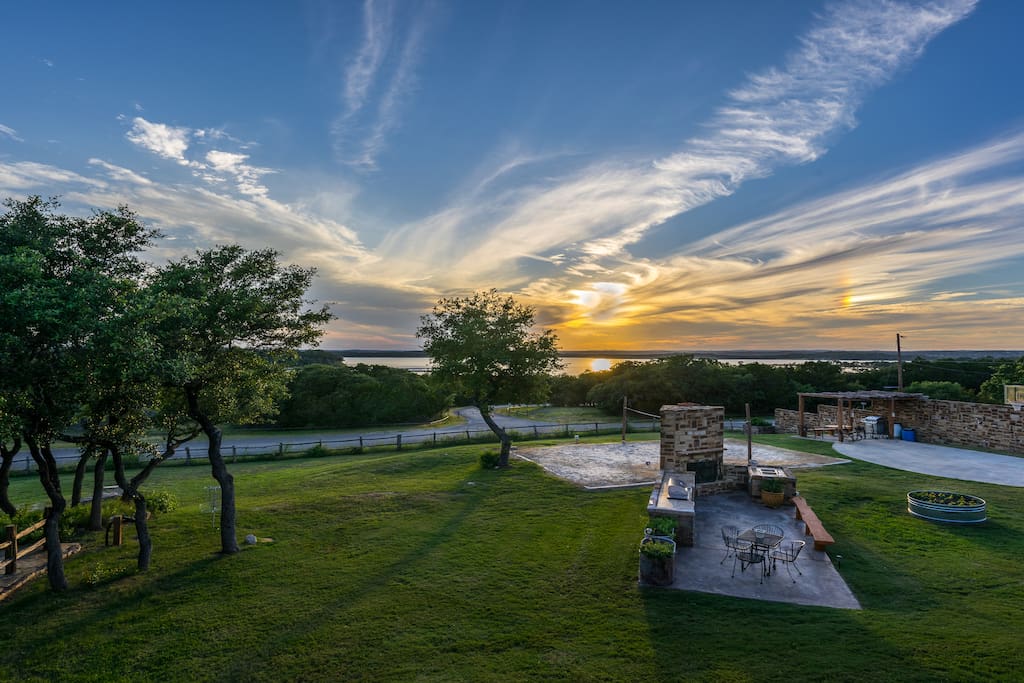 Balcony sunset view of Canyon Lake from French Quarters