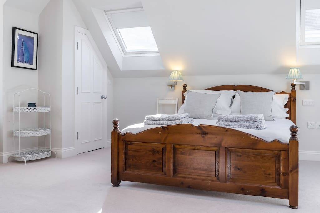 king size bed