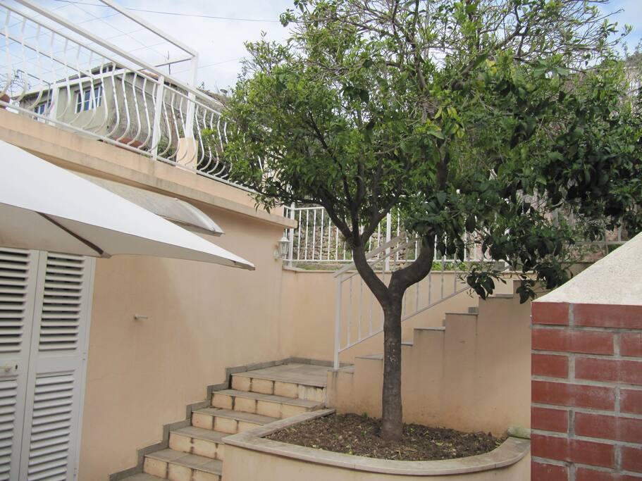 Acces, entrance