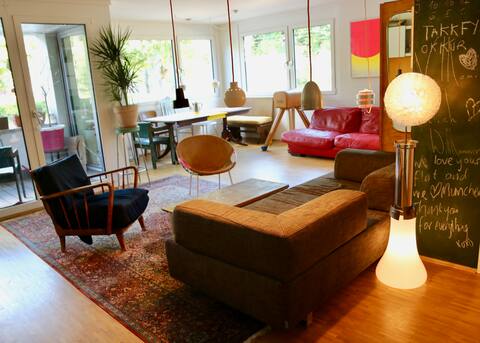 Families welcome: big, sunny flat in Munich center