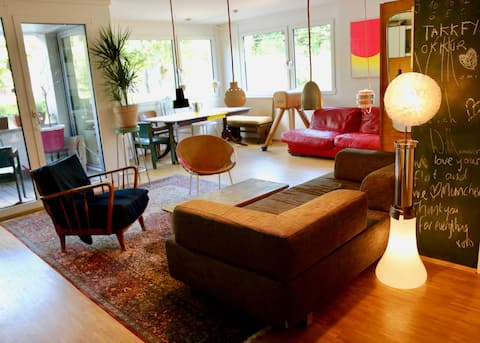 Families welcome: big, sunny flat in Munich center
