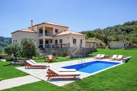 Villa Anatoli-Panoramic view and private pool