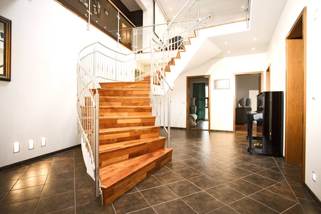 Entry Hall, here you can see up to the second floor, where you'll find the kitchen and living area.