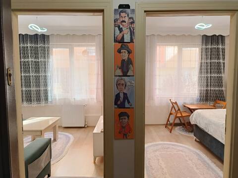 Central Location,Clean and Spacious. free wi-fi & Parking