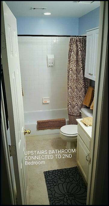 Upstairs full bath