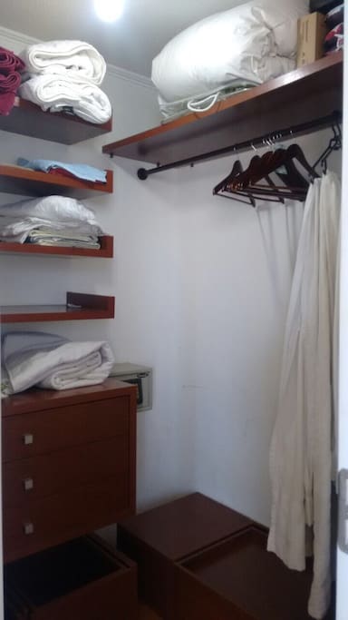 Walk in Wandschrank