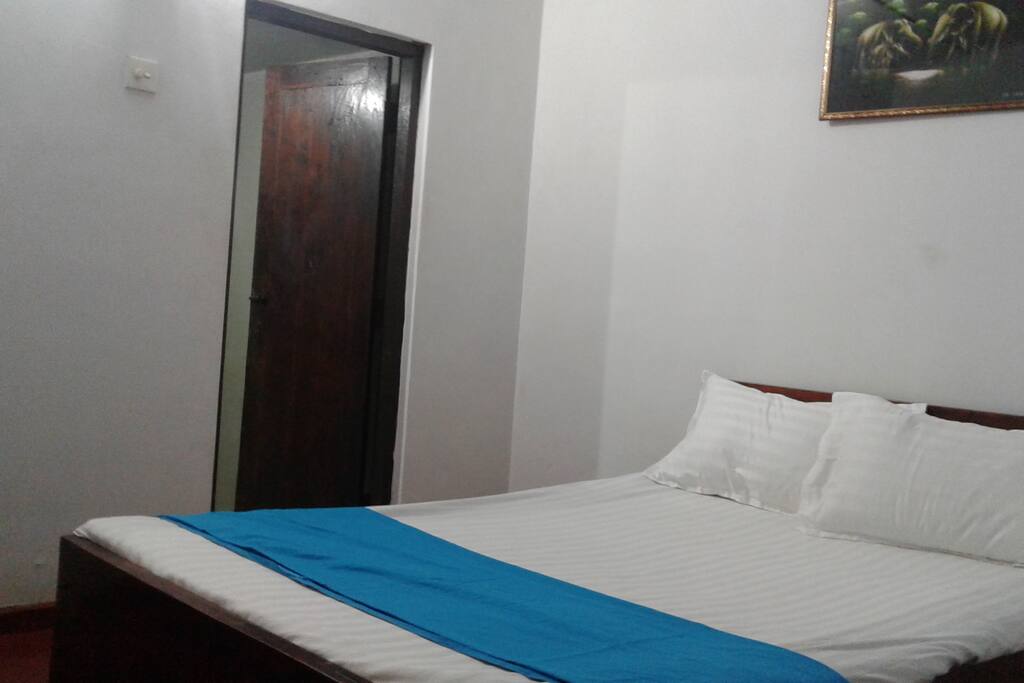 Double Bed