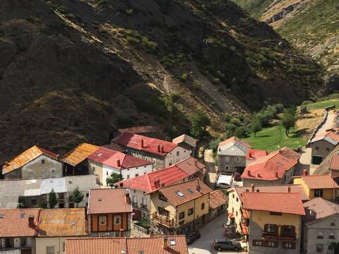Casa Rural Invernal de Picos with balcony to mountain