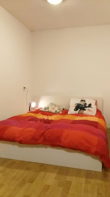 160*200 double bed, with lights on at night.