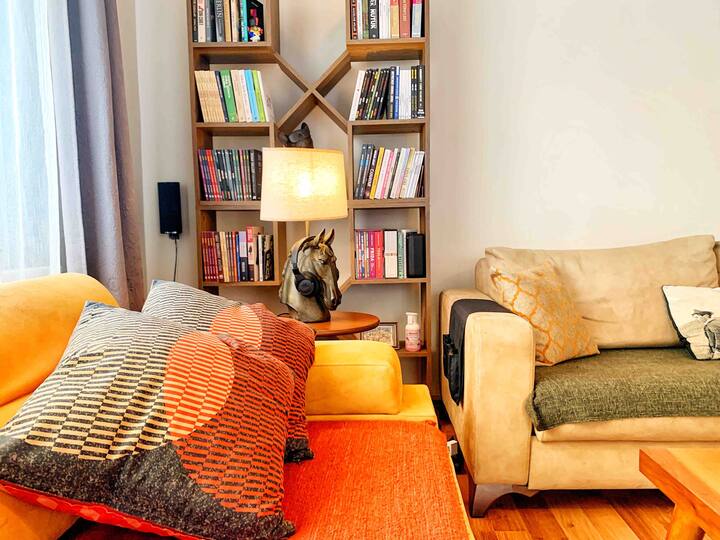 Cosy flat. Cozy flat.