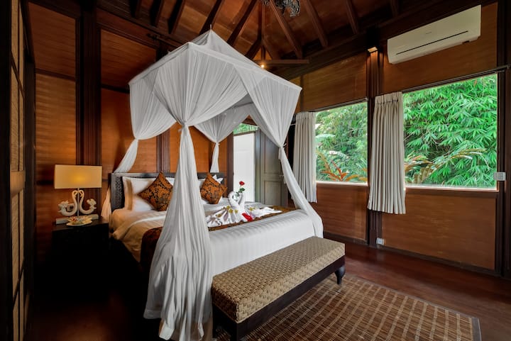Villa Kembang Bali de 7 dormitorios