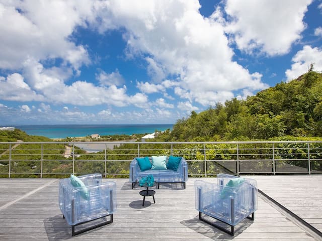 Smaart Vacation managed Airbnb listing 1