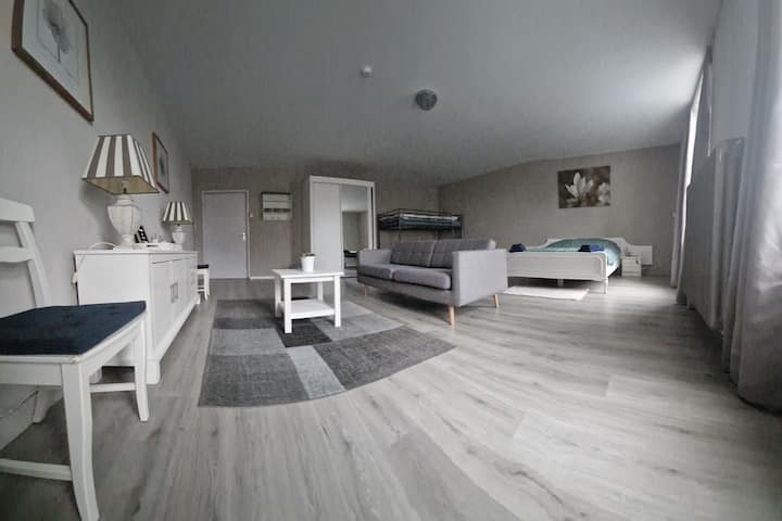 B&b 'T Klooster: Het Landhuis - Maasmechelen