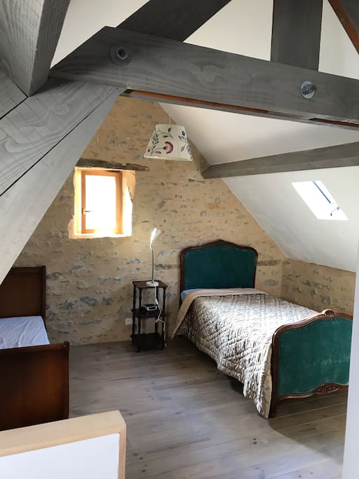 Slaapkamer 1 met twee bedden