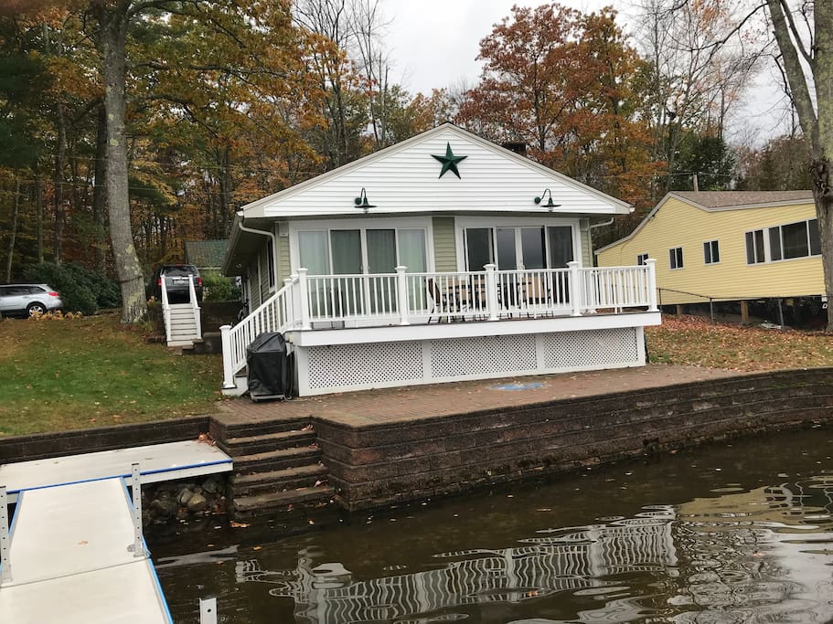 Lakefront Living on Northwood Lake Cottages for Rent in Northwood