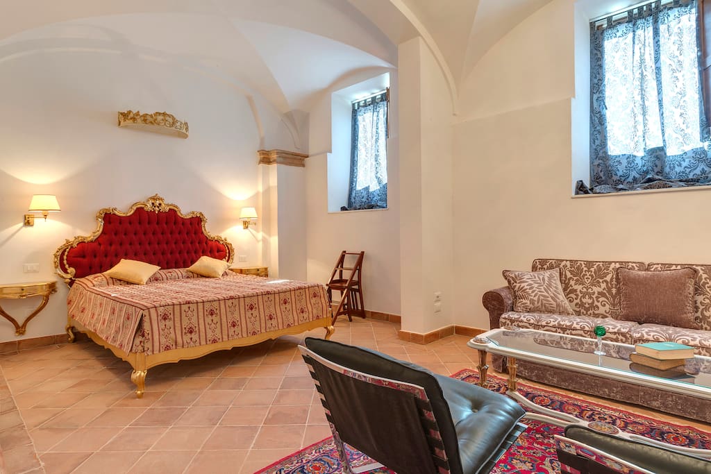 Room Signorile