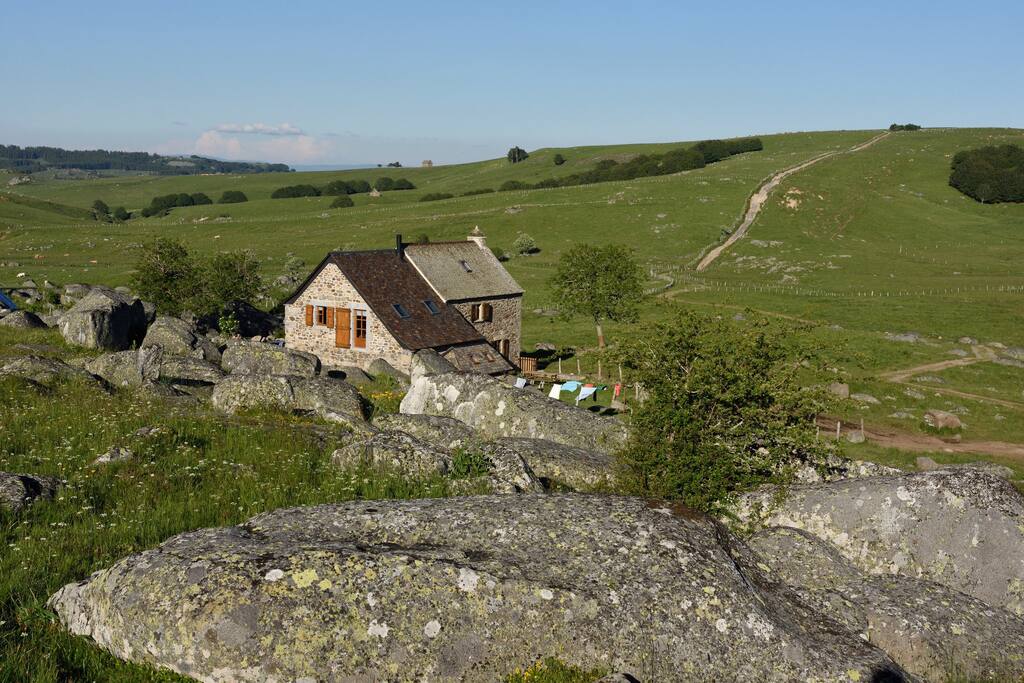Refuge des Rajas, possibilité d'aller faire de belles balades et une pause dépaysante