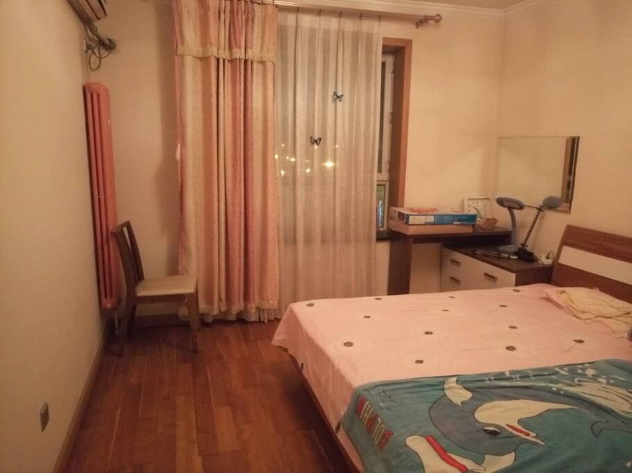 bedroom1