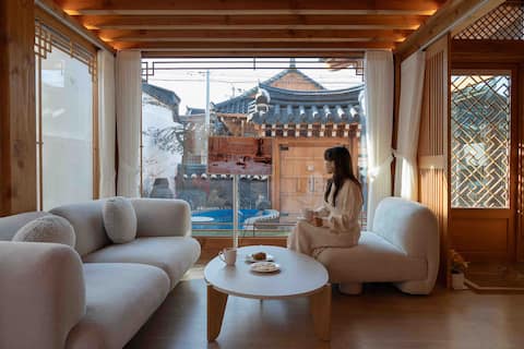 Anok Stay_ l,  Hanok private house with jacuzzi