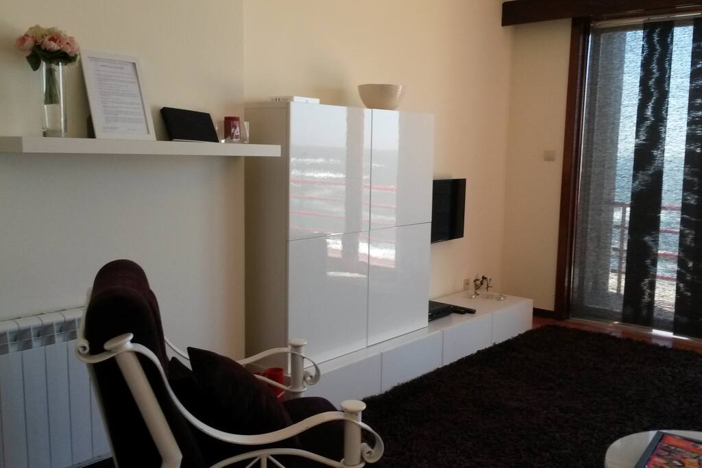 Reading area