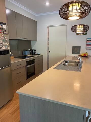 Little oasis in the sun gallery image 3