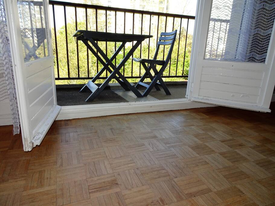 Balcon sur espace vert