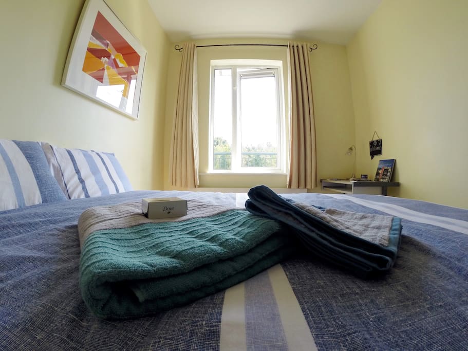 Double Bed