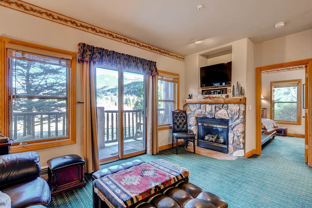 Kick up your feet and relax in the spacious living area after a day on the slopes.