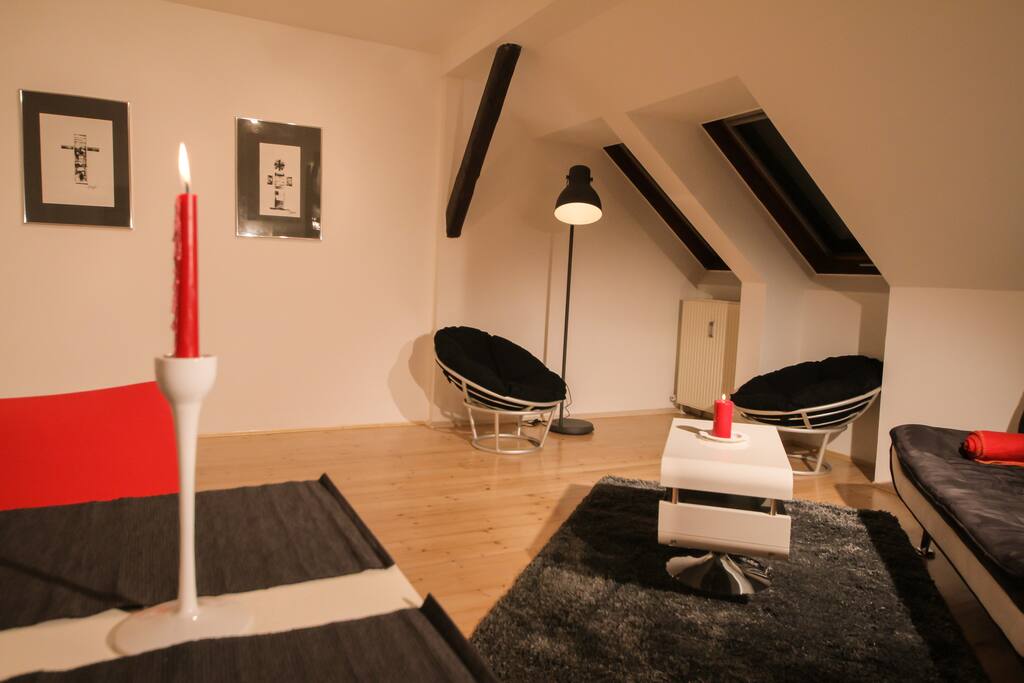 Living Room with "reading corner"