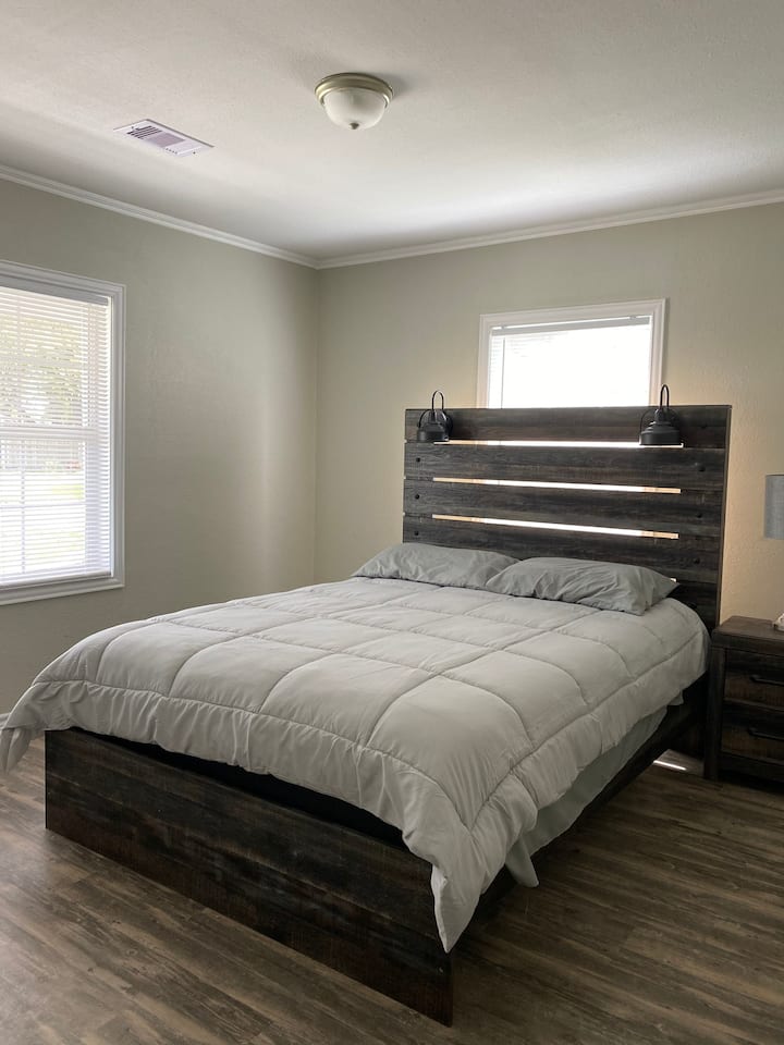 Queen sized beds and modern bed frame and decor