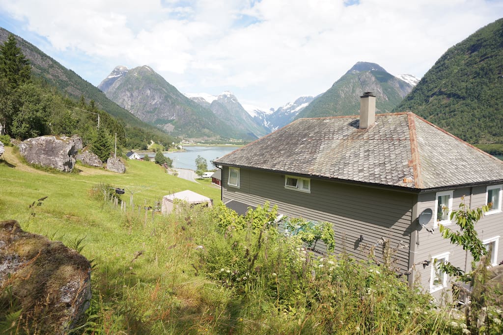 view from behind the house to the glacier/mountains