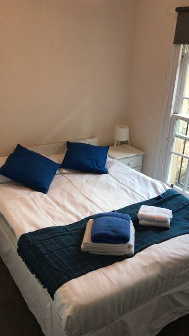 Double Bed