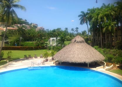 Condo on the Beach beside the Golf Course - Ixtapa