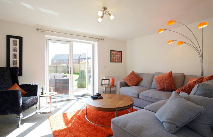 Home in Peterborough  · ★4.96 · 1 bedroom · 1 bed · 1.5 shared baths