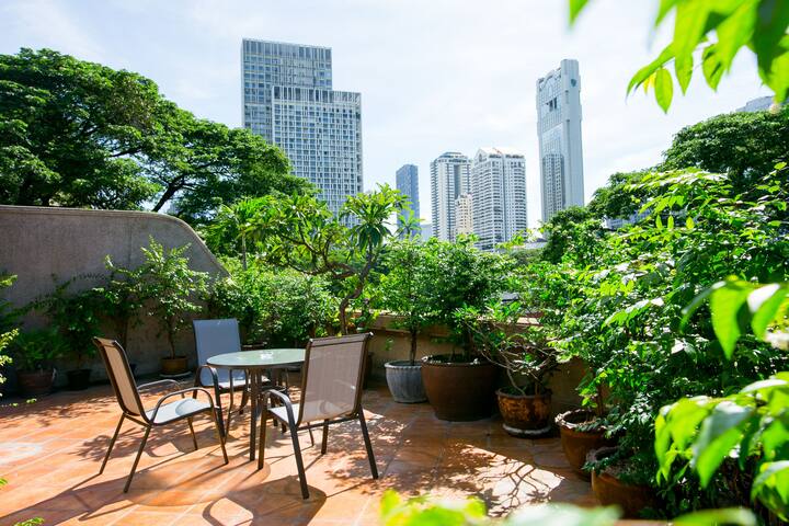 FreeAirportTransfer to Picturesque Central House gallery image 4