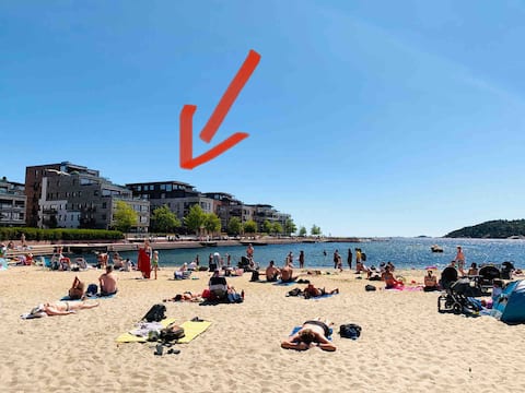 Top performing Airbnb: With the amazing Bystranda right outside the door! in Kristiansand