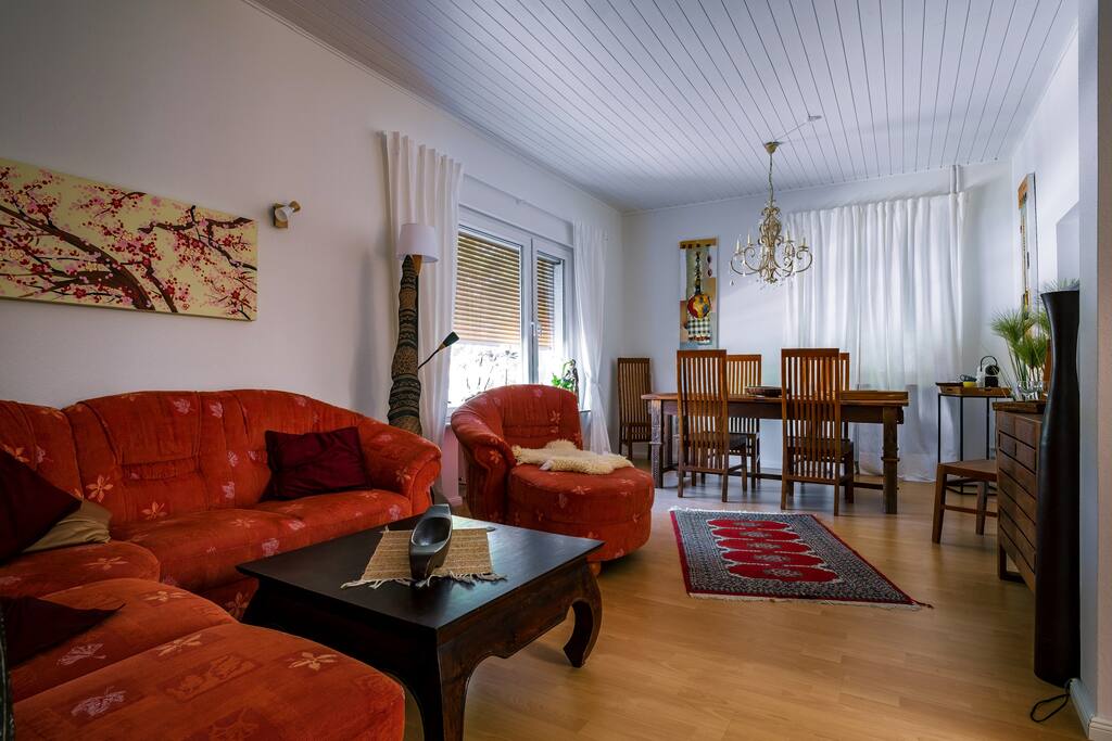 Wohn- und Esszimmer