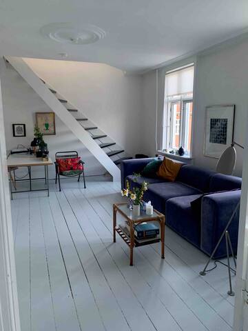 Beautiful apartment with a private rooftop terrace gallery image 3