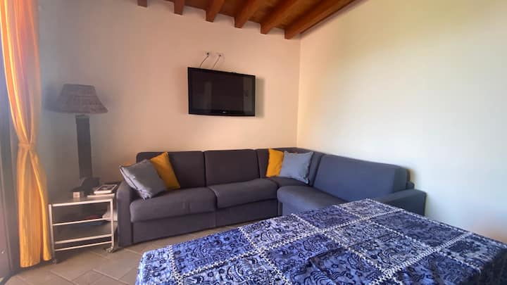 Charming Apartment With Garden And Swimming Pools - Peschiera del Garda