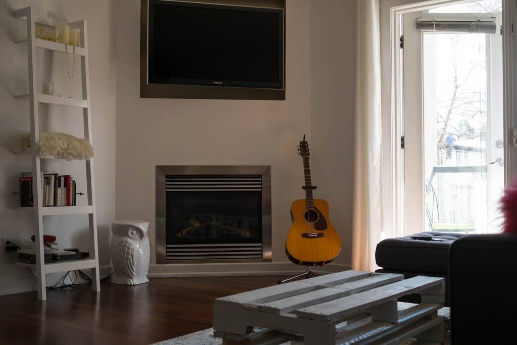 Open concept dining/living room
