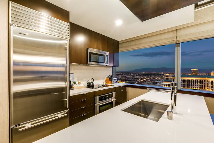 Vdara Best Penthouse Iconic Bellagio Ftn View46026 gallery image 5