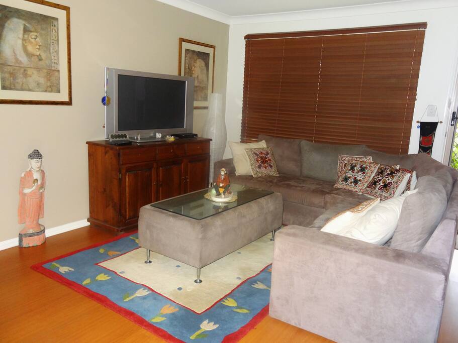 Shared living area, plasma TV
