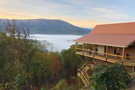 Great Smoky Mountains Vacation Rentals & Homes - United States | Airbnb