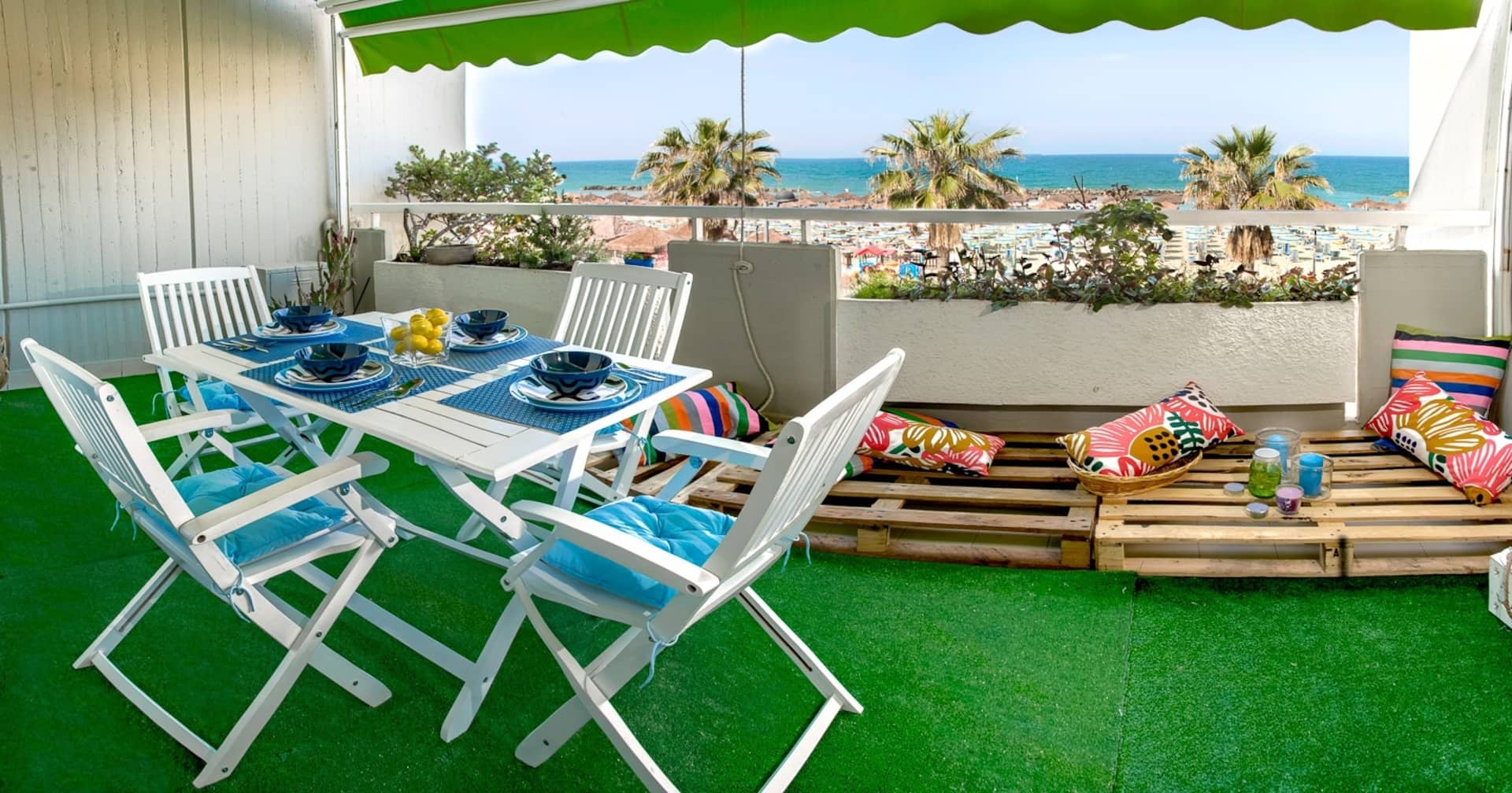 Beachfront house Montesilvanoconparkingprivato