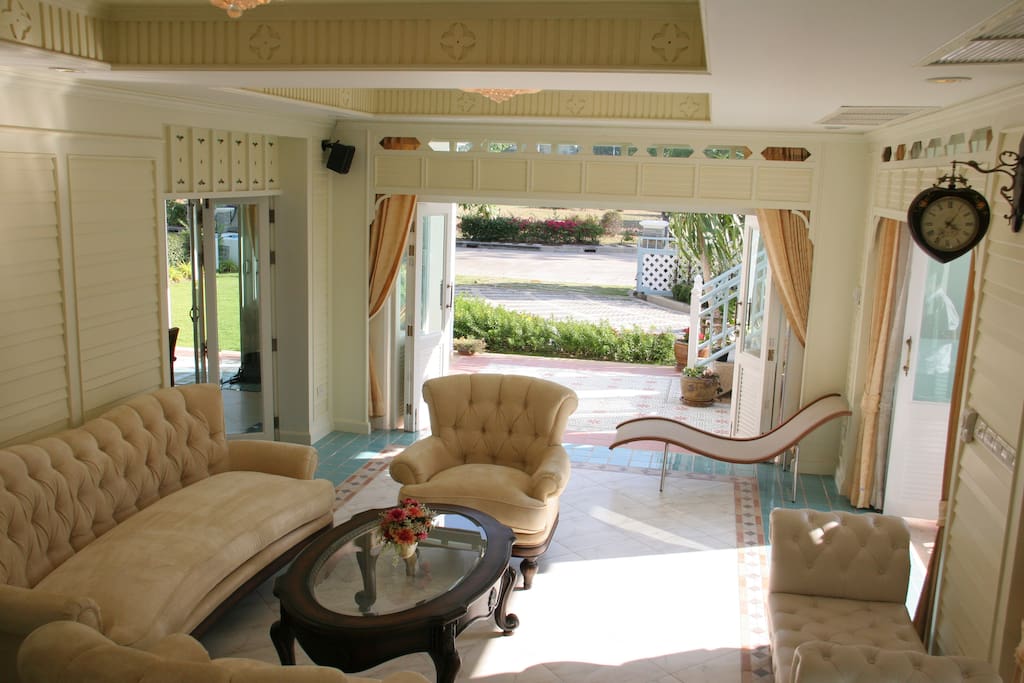 Well Furnished, Big Living Room, with Garden View