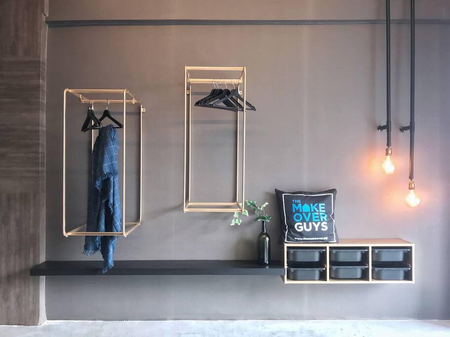 Clothes Hanger