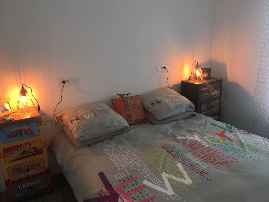 Bedroom 2 with queen size bed
