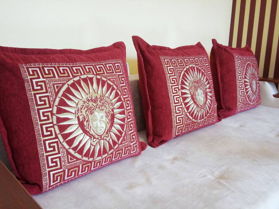 Red-designed Studio