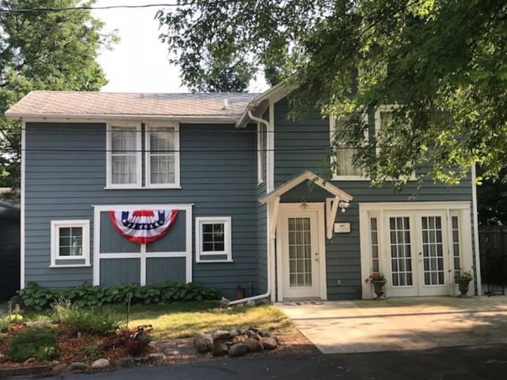 10 Best Airbnb Vacation Rentals In Olivet, Michigan Trip101