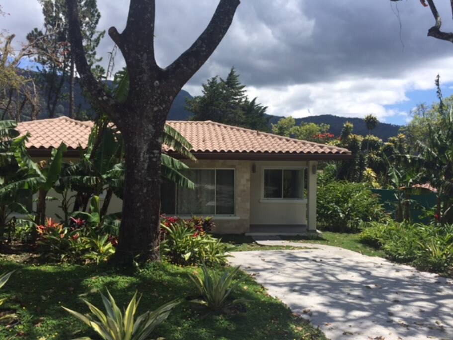 Casa 5- Boquete Gardens 2 BR/2BA